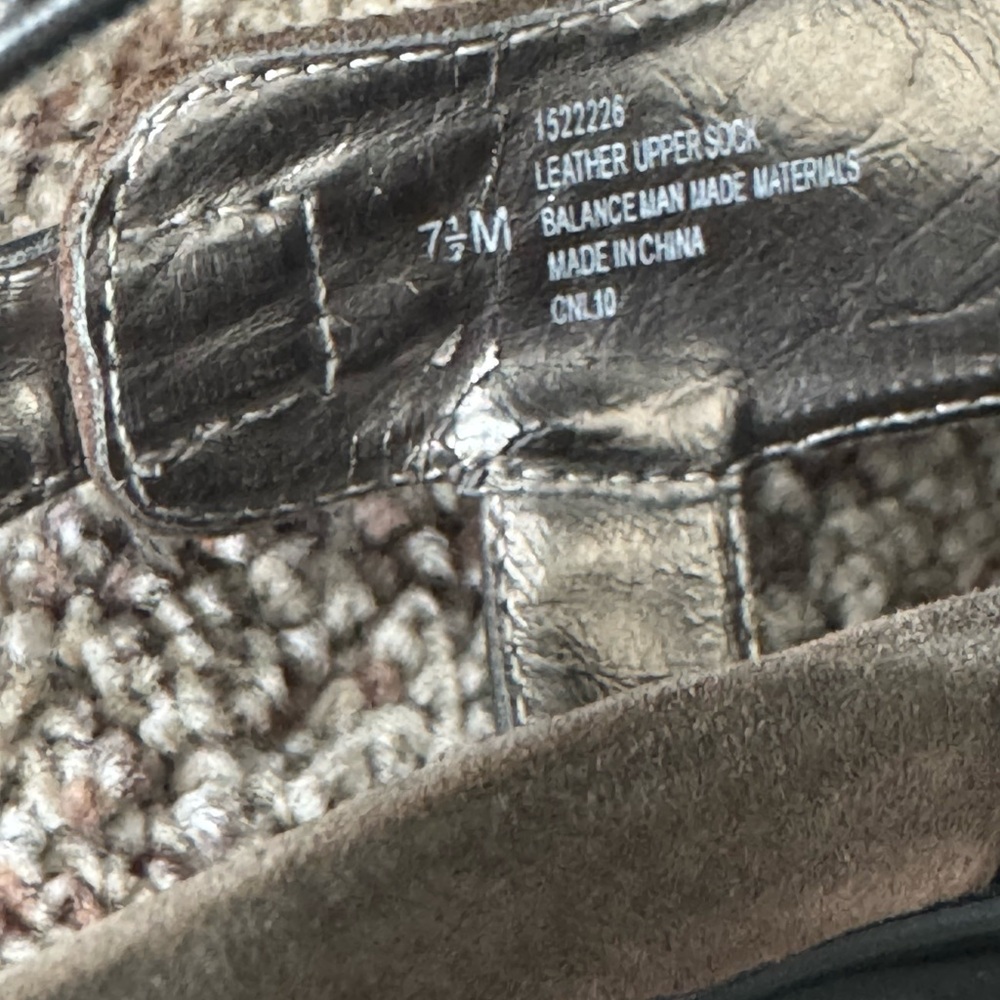 Sofft Brown Suede Women's Heels - Picture 15 of 15